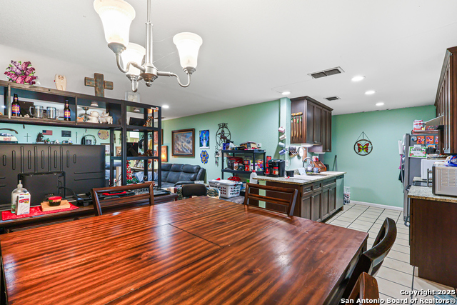 Image 7 of 20 For 4918 Dare Ln