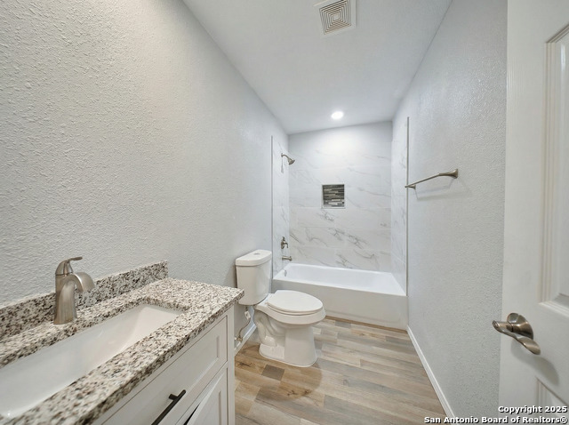 Image 9 of 10 For 631 Potomac  