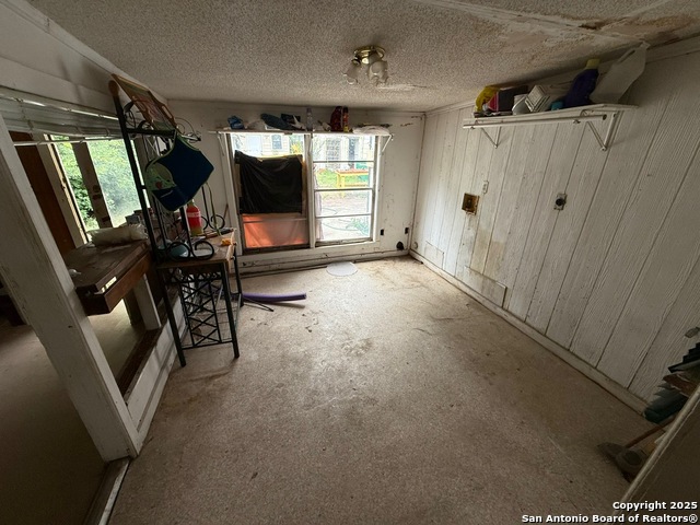 Image 10 of 27 For 215 Academy W