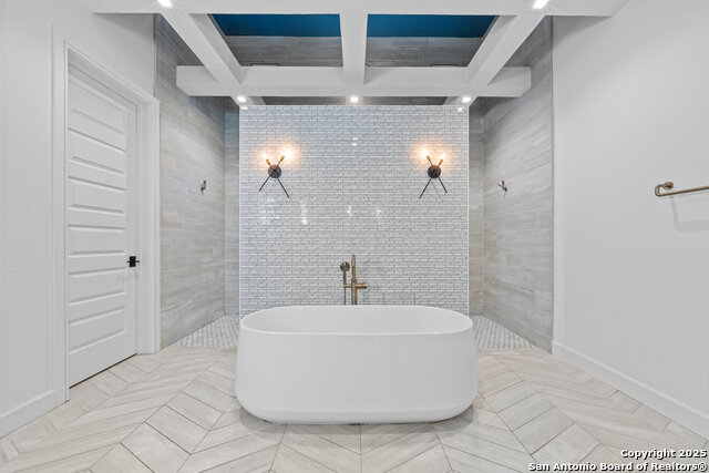 Image 20 of 42 For 7107 Bella Bluff