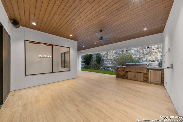 Image 34 of 42 For 7107 Bella Bluff