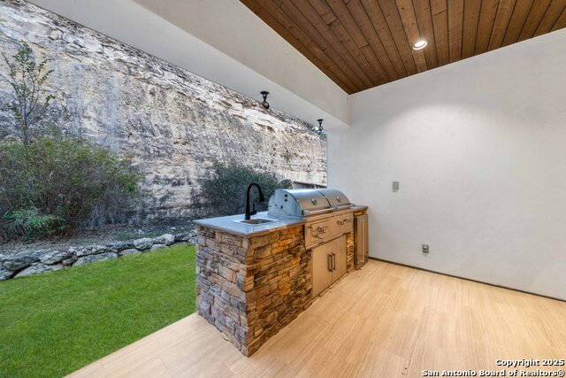 Image 35 of 42 For 7107 Bella Bluff