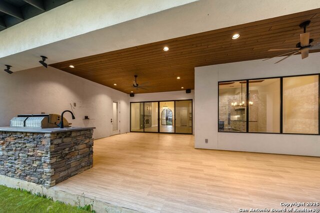 Image 37 of 42 For 7107 Bella Bluff