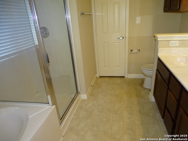 Listing photo id 13 for 3317 Orth  