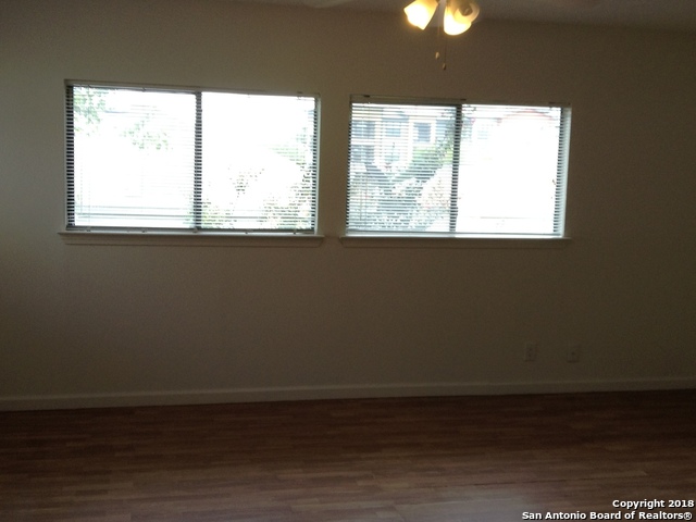 Image 14 of 23 For 8926 Breezefield