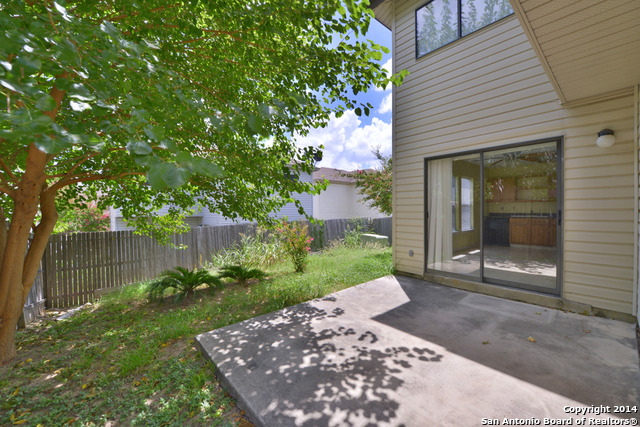 Image 2 of 23 For 8926 Breezefield