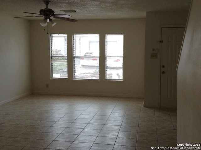 Image 4 of 23 For 8926 Breezefield