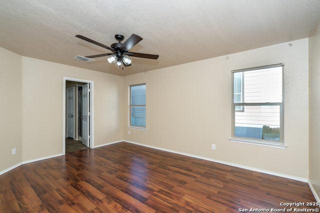 Image 18 of 44 For 133 Hinge Chase