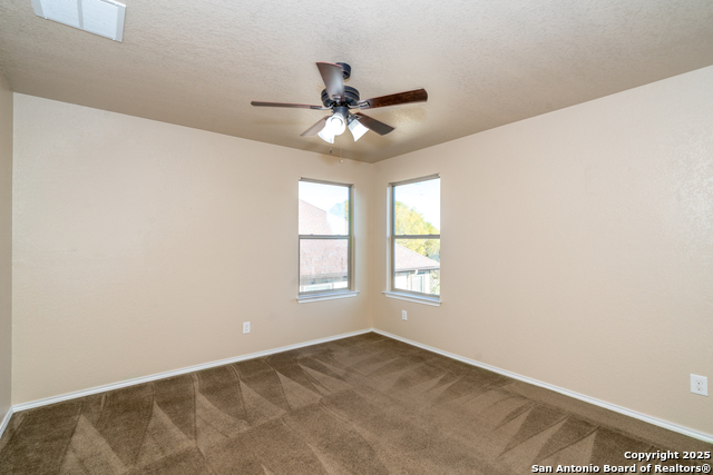 Image 38 of 44 For 133 Hinge Chase