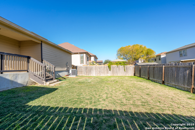 Image 44 of 44 For 133 Hinge Chase