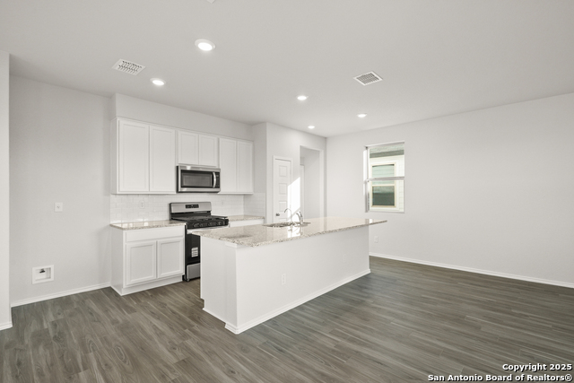 Image 4 of 24 For 4951 Blue Ranch