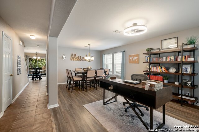 Listing photo id 10 for 9622 Fallen Willow