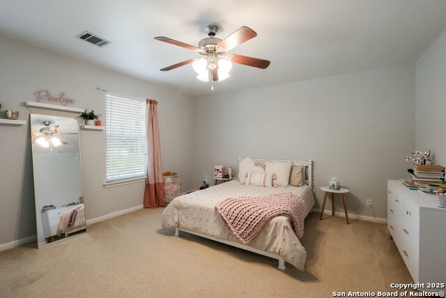 Listing photo id 16 for 9622 Fallen Willow