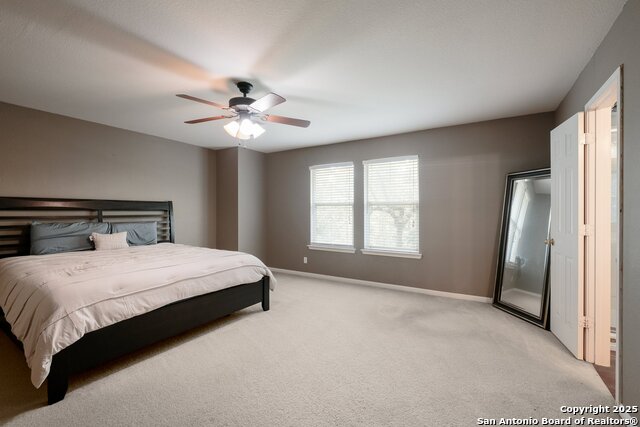 Listing photo id 17 for 9622 Fallen Willow