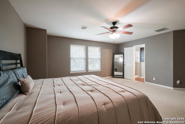 Listing photo id 18 for 9622 Fallen Willow