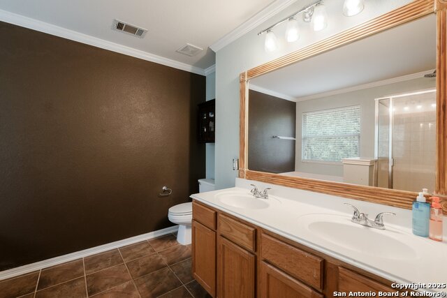 Listing photo id 20 for 9622 Fallen Willow