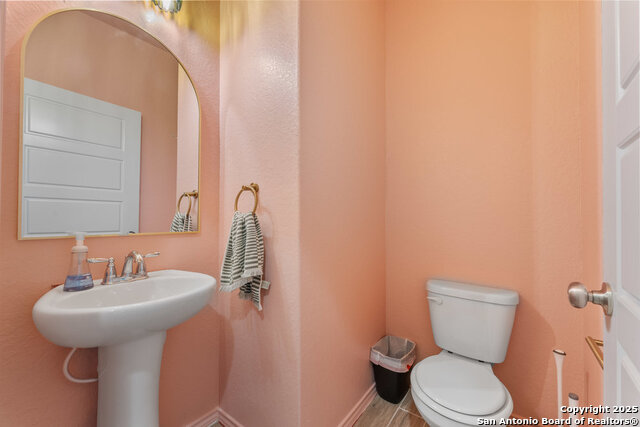 Listing photo id 8 for 27333 Pollock Pl