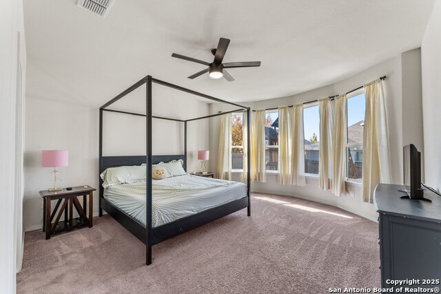 Listing photo id 18 for 27333 Pollock Pl