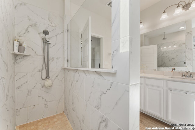 Listing photo id 22 for 27333 Pollock Pl