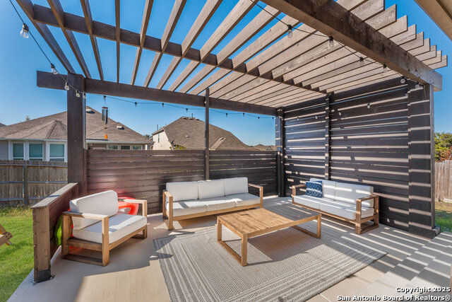 Listing photo id 27 for 27333 Pollock Pl