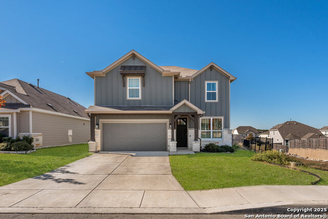 Listing photo id 4 for 27333 Pollock Pl