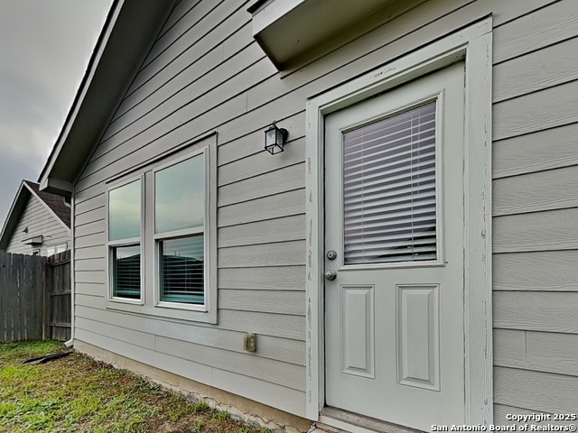 Image 14 of 16 For 424 Mallow