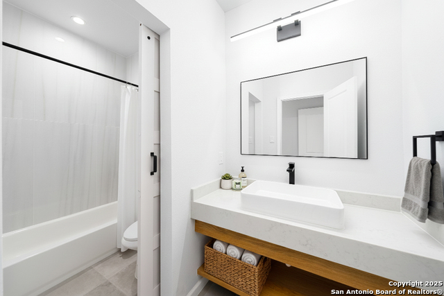 Image 14 of 18 For 708 Backdrop