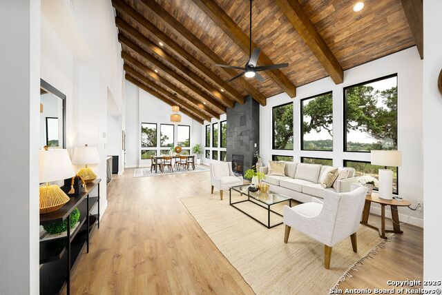 Image 4 of 18 For 708 Backdrop