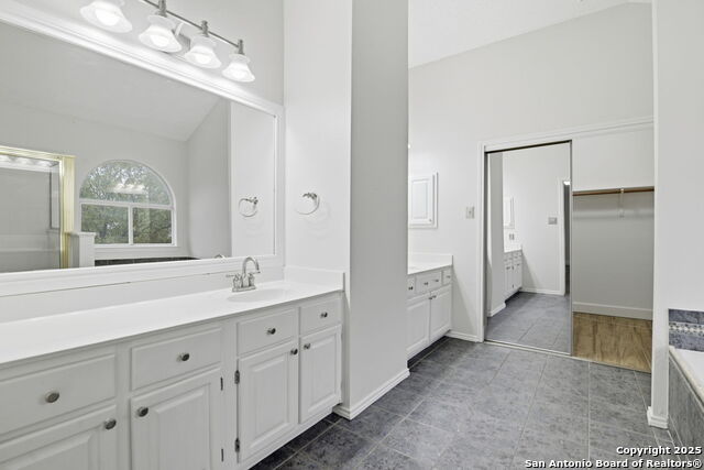 Image 14 of 33 For 7442 Tall Cedar