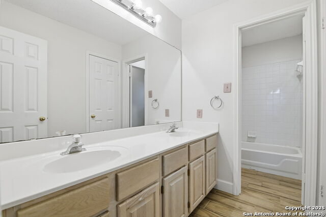 Image 22 of 33 For 7442 Tall Cedar