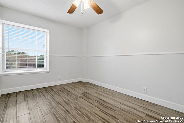 Image 24 of 33 For 7442 Tall Cedar