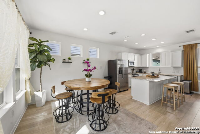 Image 11 of 15 For 2167 Hofstaat  # 66