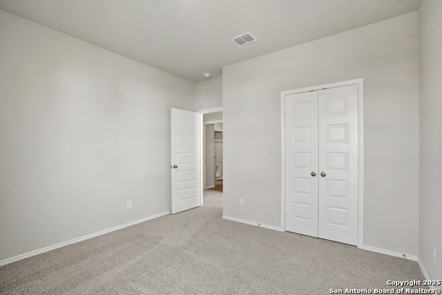 Listing photo id 13 for 5711 Agate Circle