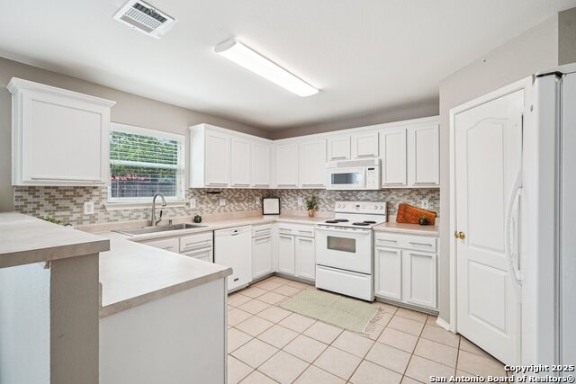 Image 10 of 42 For 614 Granite Cliff