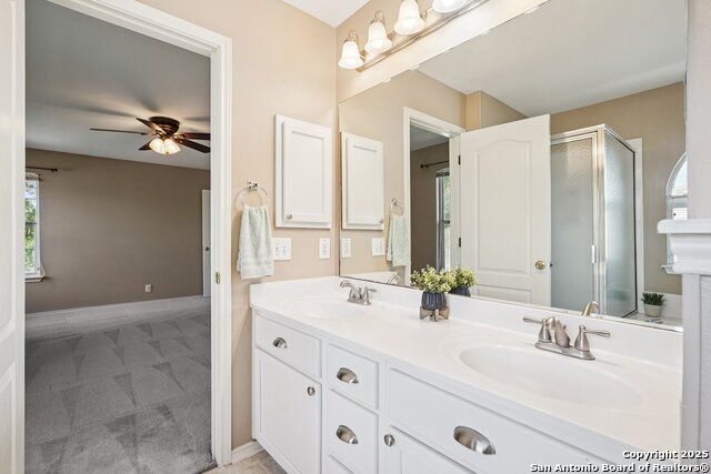 Image 28 of 42 For 614 Granite Cliff