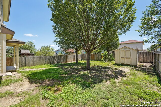 Image 39 of 42 For 614 Granite Cliff