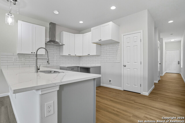 Image 13 of 25 For 1958 Crockett E