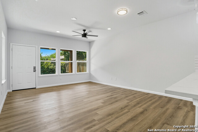 Image 7 of 25 For 1958 Crockett E