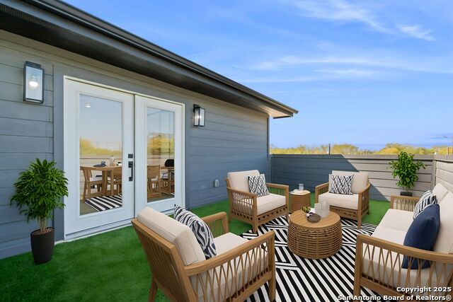 Image 29 of 33 For 106 Bank St  101