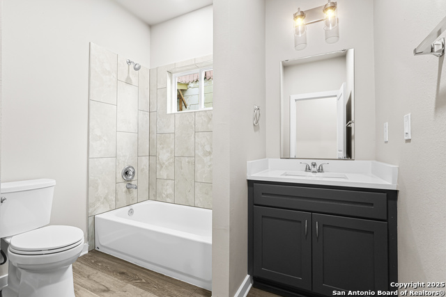 Listing photo id 22 for 1214 Aransas