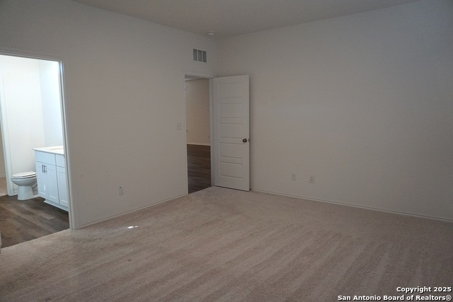 Listing photo id 10 for 1206 Casa Luminar