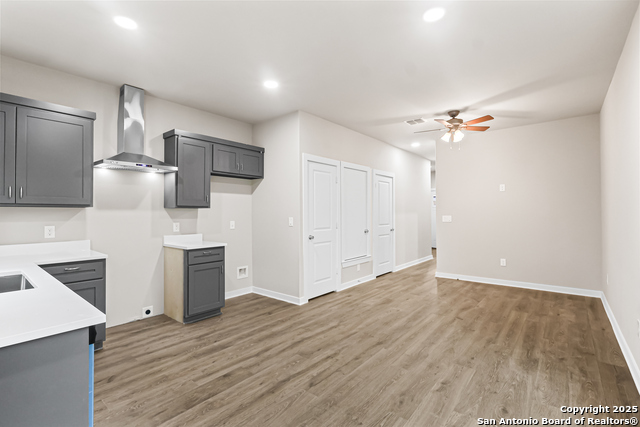 Listing photo id 2 for 1216 Aransas