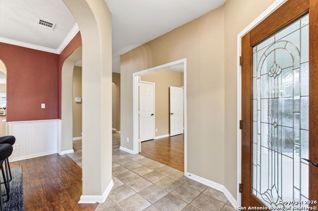 Listing photo id 11 for 23740 Beaver Creek