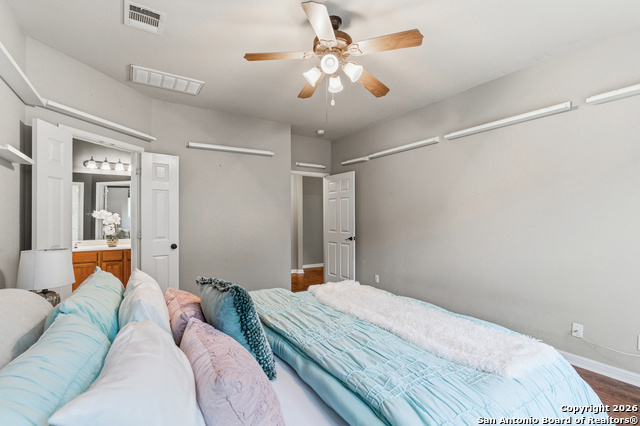 Listing photo id 21 for 23740 Beaver Creek