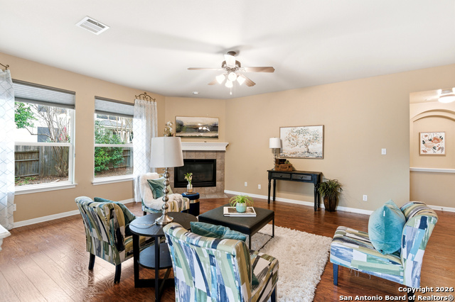 Listing photo id 3 for 23740 Beaver Creek