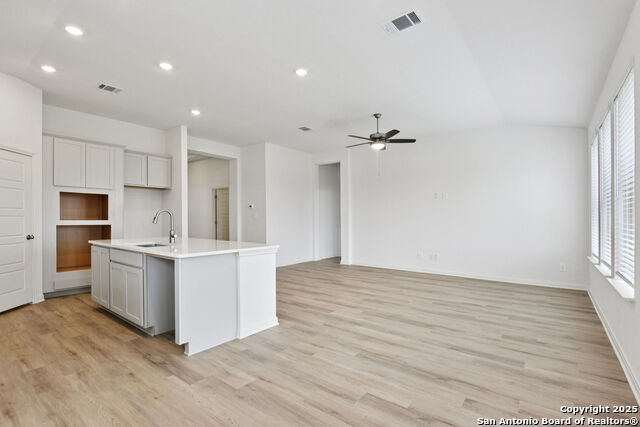 Listing photo id 9 for 10413 Bluefish Way