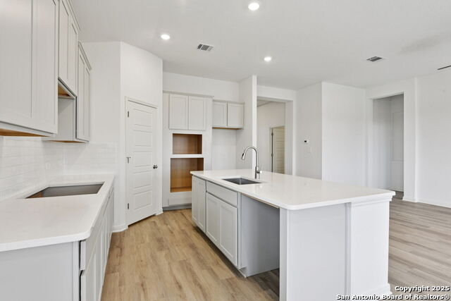 Listing photo id 13 for 10413 Bluefish Way