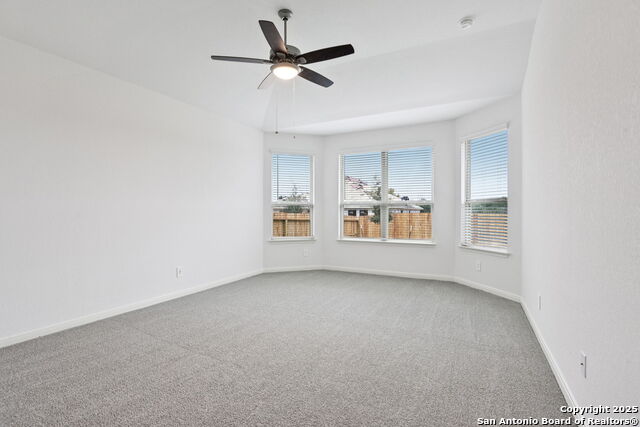 Listing photo id 16 for 10413 Bluefish Way