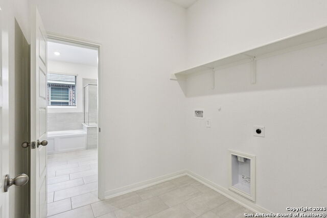 Listing photo id 41 for 10413 Bluefish Way