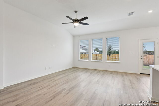 Listing photo id 3 for 10413 Bluefish Way